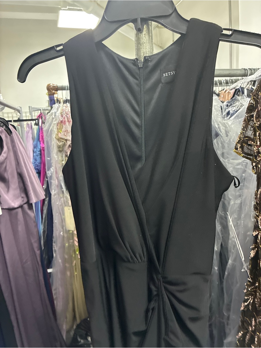 Betsy & Adam NWT Black Ruched Sleeveless Evening Gown Formal SZ 6P GALA Evening - Picture 10 of 15